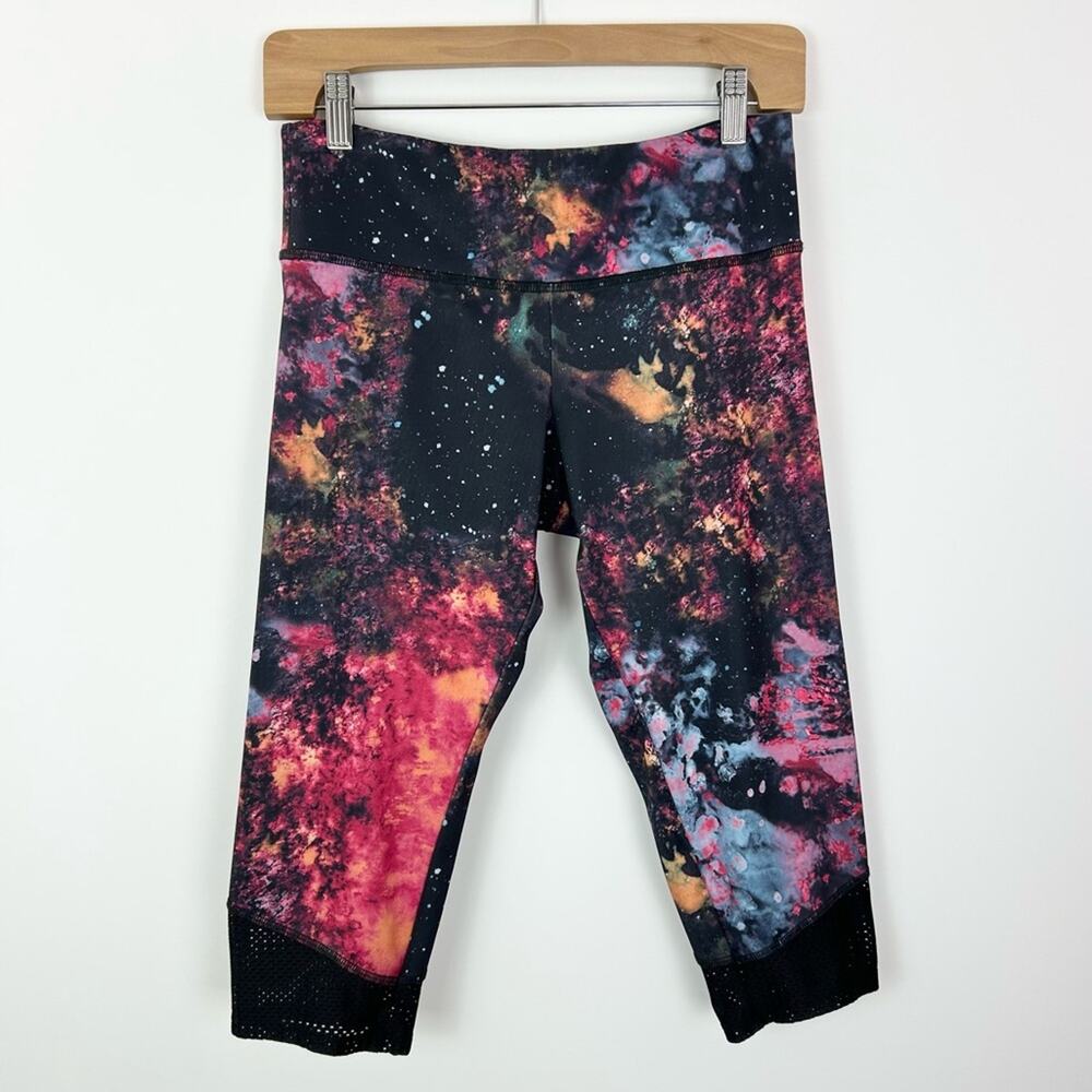 Onzie Crop Legging Sky Space Celestial Milky Way Mesh Size Medium / Large‎
